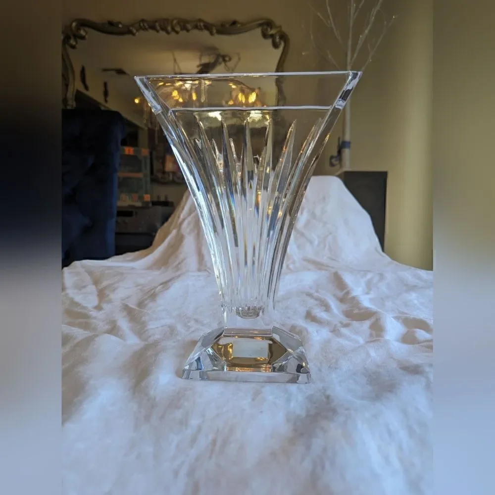 Waterford Crystal Clarion Limited Edition Flower Vase, 9 3/4